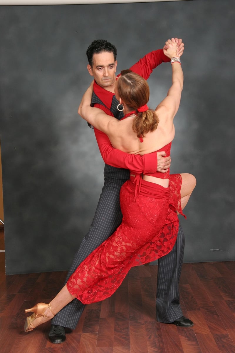 Salsa Dancers